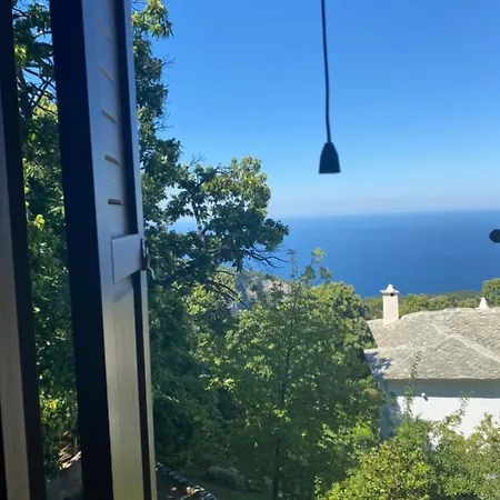 The Forest Sea View House - Xourichti-tsagkarada Pilio *